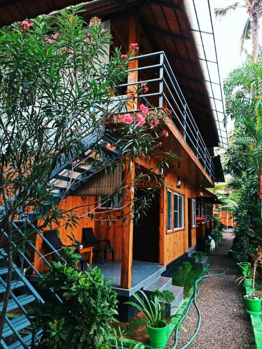 The Lake Paradise Boutique Resort Alappuzha Buitenkant foto