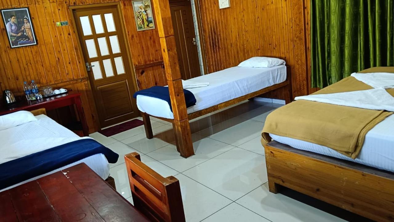 The Lake Paradise Boutique Resort Alappuzha Buitenkant foto